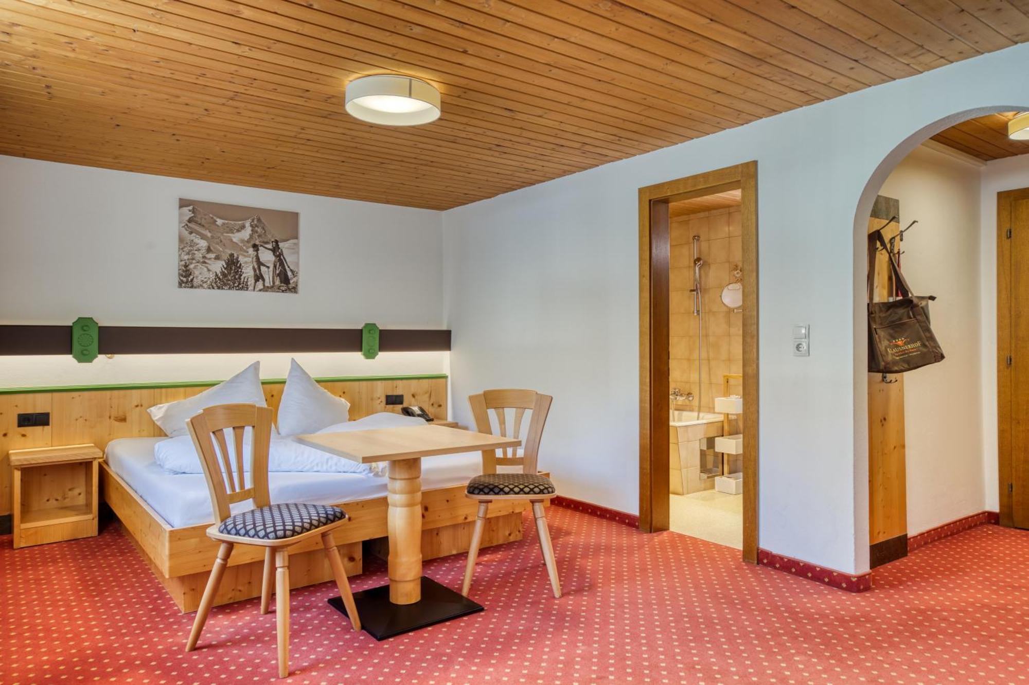 Hotel Klausnerhof Tux Luaran gambar